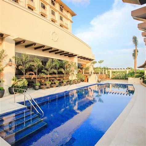 The 10 Best Hotel Deals in Las Pinas (May 2024) .